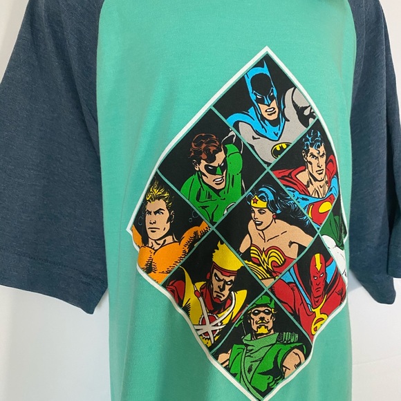 DC Comics Justice League Boys Graphic T-Shirt - Picture 4 of 6